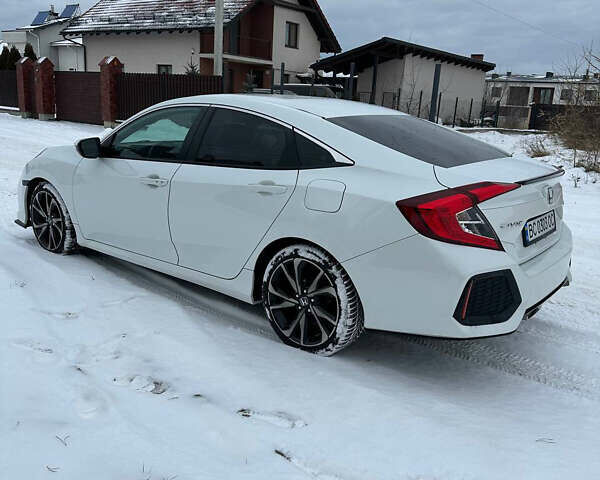 Белый Хонда Цивик, объемом двигателя 2 л и пробегом 90 тыс. км за 16800 $, фото 3 на Automoto.ua