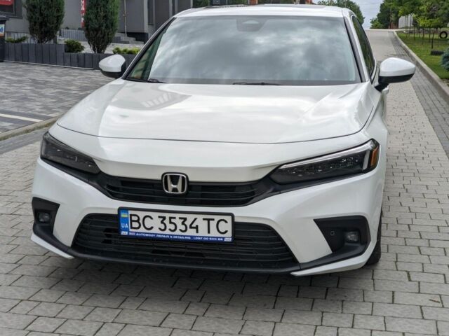 Белый Хонда Цивик, объемом двигателя 1.5 л и пробегом 12 тыс. км за 21700 $, фото 2 на Automoto.ua