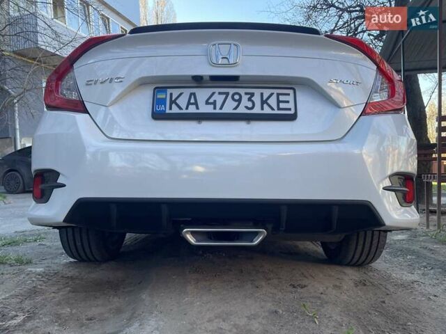 Белый Хонда Цивик, объемом двигателя 2 л и пробегом 24 тыс. км за 18000 $, фото 7 на Automoto.ua