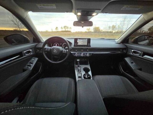 Білий Хонда Сівік, об'ємом двигуна 1.5 л та пробігом 33 тис. км за 6400 $, фото 5 на Automoto.ua