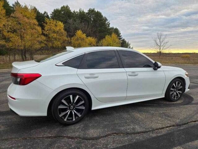 Білий Хонда Сівік, об'ємом двигуна 1.5 л та пробігом 33 тис. км за 6400 $, фото 2 на Automoto.ua