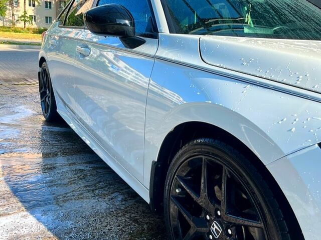 Белый Хонда Цивик, объемом двигателя 2 л и пробегом 77 тыс. км за 19900 $, фото 7 на Automoto.ua