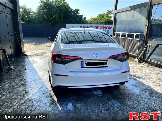 Белый Хонда Цивик, объемом двигателя 2 л и пробегом 77 тыс. км за 19900 $, фото 5 на Automoto.ua