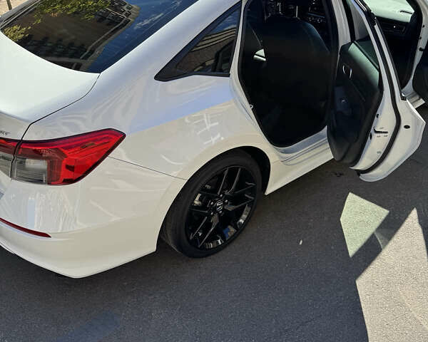 Белый Хонда Цивик, объемом двигателя 2 л и пробегом 38 тыс. км за 25000 $, фото 8 на Automoto.ua