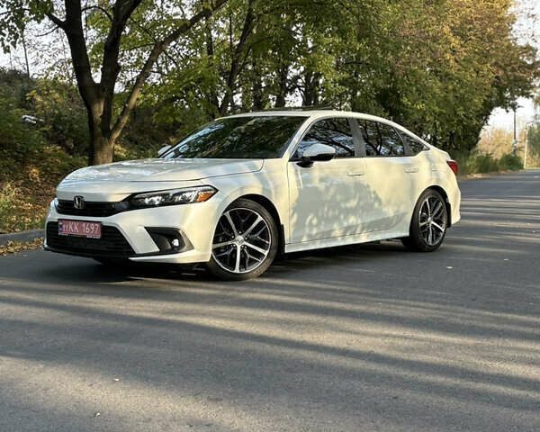 Белый Хонда Цивик, объемом двигателя 1.5 л и пробегом 1 тыс. км за 18900 $, фото 6 на Automoto.ua