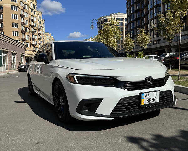 Белый Хонда Цивик, объемом двигателя 2 л и пробегом 38 тыс. км за 25000 $, фото 1 на Automoto.ua