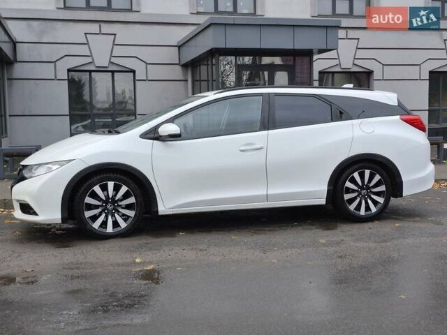 Белый Хонда Цивик, объемом двигателя 1.6 л и пробегом 172 тыс. км за 9900 $, фото 2 на Automoto.ua