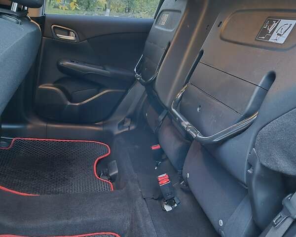 Белый Хонда Цивик, объемом двигателя 1.6 л и пробегом 172 тыс. км за 9900 $, фото 21 на Automoto.ua