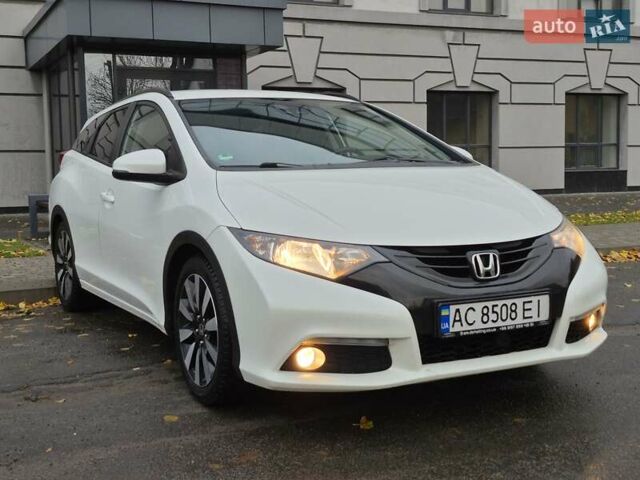 Белый Хонда Цивик, объемом двигателя 1.6 л и пробегом 172 тыс. км за 9900 $, фото 32 на Automoto.ua