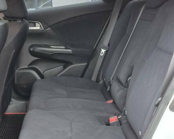 Белый Хонда Цивик, объемом двигателя 1.6 л и пробегом 172 тыс. км за 9900 $, фото 18 на Automoto.ua