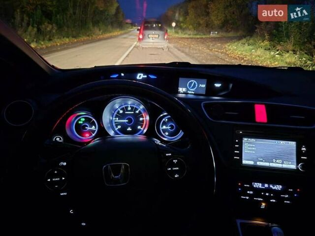 Белый Хонда Цивик, объемом двигателя 1.6 л и пробегом 172 тыс. км за 9900 $, фото 37 на Automoto.ua