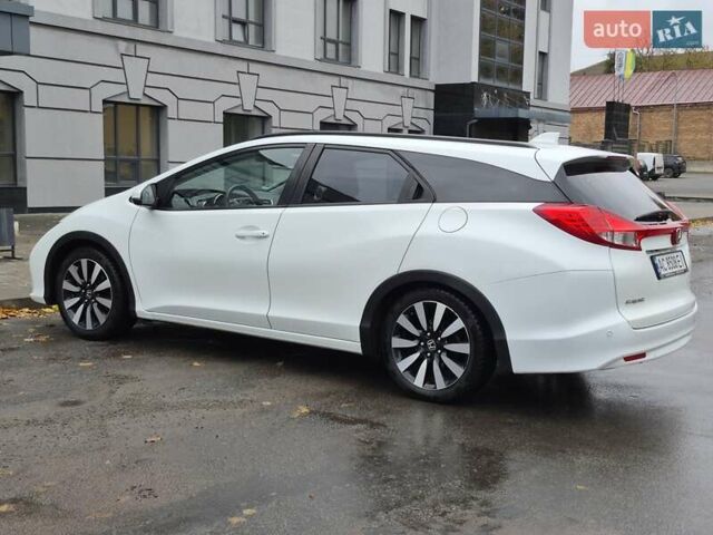 Белый Хонда Цивик, объемом двигателя 1.6 л и пробегом 172 тыс. км за 9900 $, фото 4 на Automoto.ua