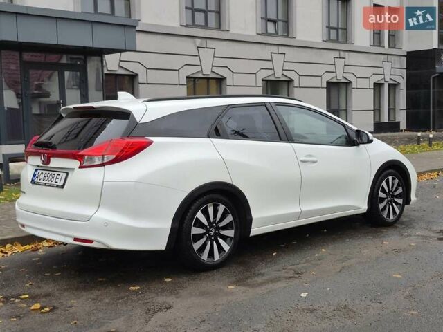 Белый Хонда Цивик, объемом двигателя 1.6 л и пробегом 172 тыс. км за 9900 $, фото 7 на Automoto.ua