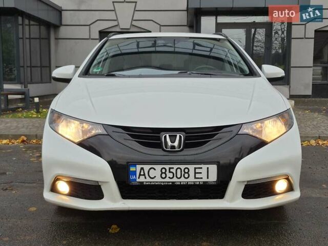 Белый Хонда Цивик, объемом двигателя 1.6 л и пробегом 172 тыс. км за 9900 $, фото 31 на Automoto.ua