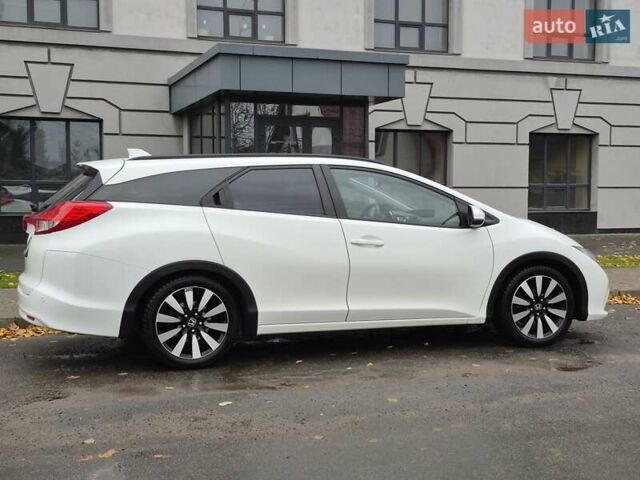 Белый Хонда Цивик, объемом двигателя 1.6 л и пробегом 172 тыс. км за 9900 $, фото 9 на Automoto.ua