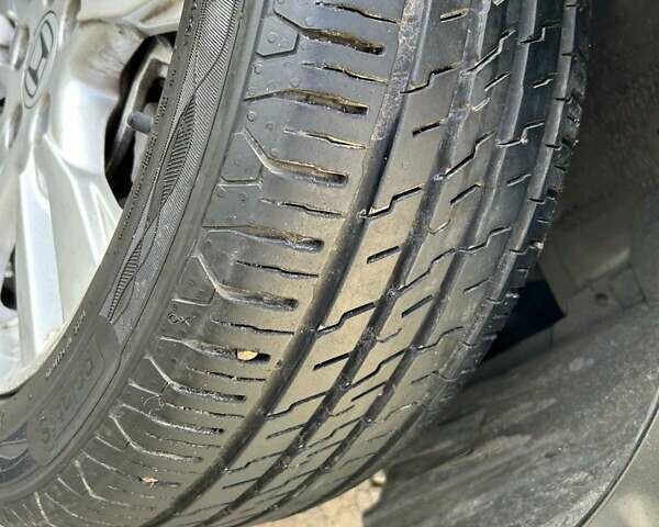 Бежевый Хонда Цивик, объемом двигателя 1.8 л и пробегом 240 тыс. км за 8900 $, фото 2 на Automoto.ua