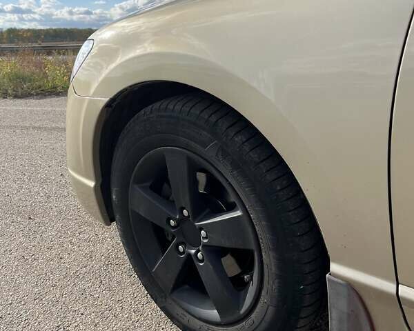 Бежевий Хонда Сівік, об'ємом двигуна 1.8 л та пробігом 263 тис. км за 7000 $, фото 25 на Automoto.ua