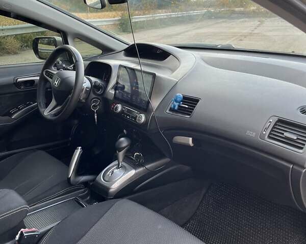 Бежевий Хонда Сівік, об'ємом двигуна 1.8 л та пробігом 263 тис. км за 7000 $, фото 6 на Automoto.ua