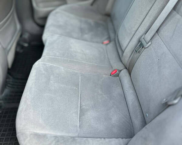 Бежевий Хонда Сівік, об'ємом двигуна 1.3 л та пробігом 235 тис. км за 5499 $, фото 13 на Automoto.ua