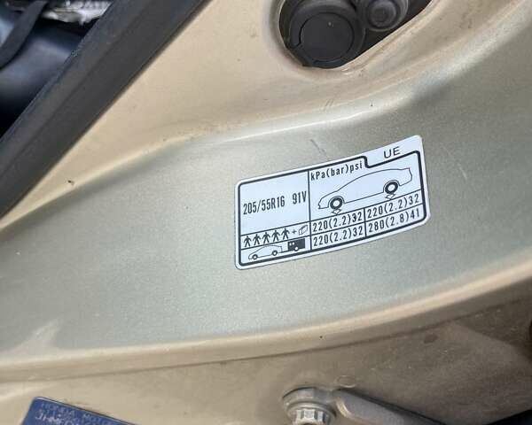 Бежевий Хонда Сівік, об'ємом двигуна 1.8 л та пробігом 263 тис. км за 7000 $, фото 10 на Automoto.ua