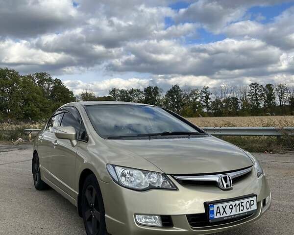 Бежевий Хонда Сівік, об'ємом двигуна 1.8 л та пробігом 263 тис. км за 7000 $, фото 42 на Automoto.ua