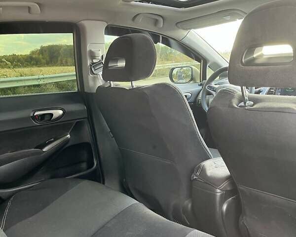 Бежевий Хонда Сівік, об'ємом двигуна 1.8 л та пробігом 263 тис. км за 7000 $, фото 38 на Automoto.ua