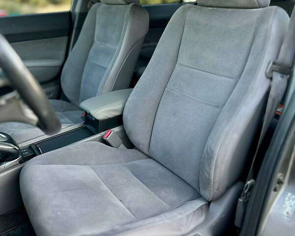 Бежевий Хонда Сівік, об'ємом двигуна 1.3 л та пробігом 235 тис. км за 5499 $, фото 8 на Automoto.ua