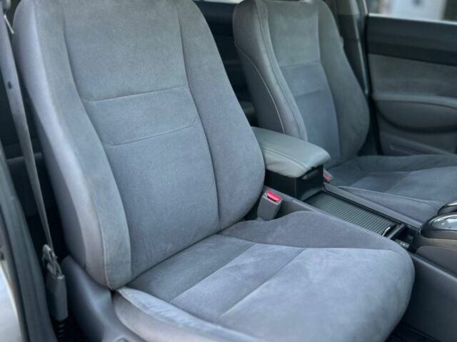 Бежевый Хонда Цивик, объемом двигателя 1.3 л и пробегом 235 тыс. км за 5499 $, фото 17 на Automoto.ua