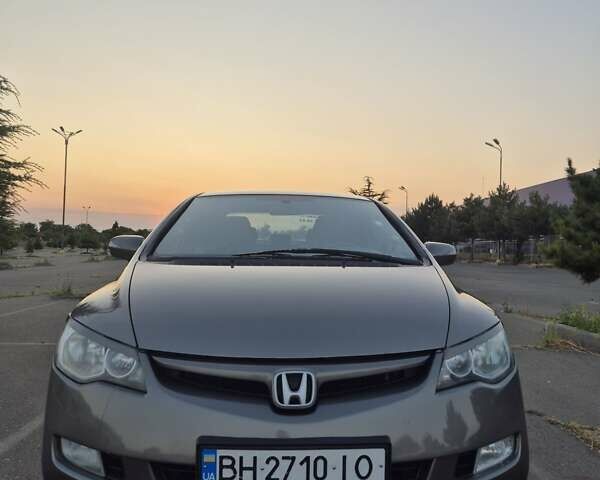 Бежевый Хонда Цивик, объемом двигателя 1.8 л и пробегом 380 тыс. км за 5000 $, фото 13 на Automoto.ua