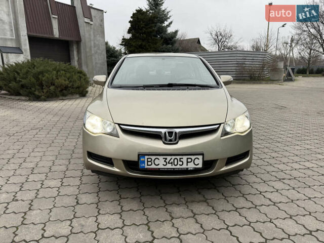 Бежевий Хонда Сівік, об'ємом двигуна 1.8 л та пробігом 175 тис. км за 6300 $, фото 1 на Automoto.ua