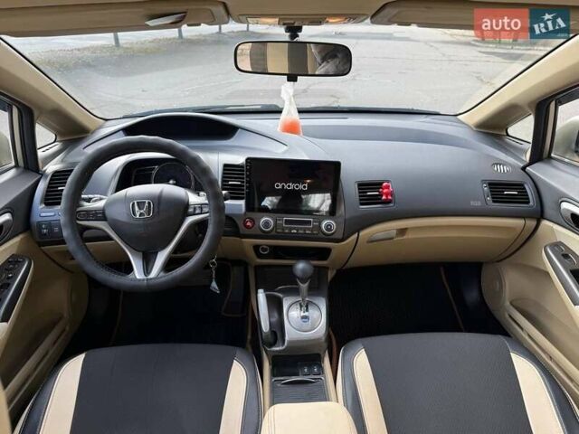 Бежевый Хонда Цивик, объемом двигателя 1.8 л и пробегом 242 тыс. км за 6300 $, фото 22 на Automoto.ua