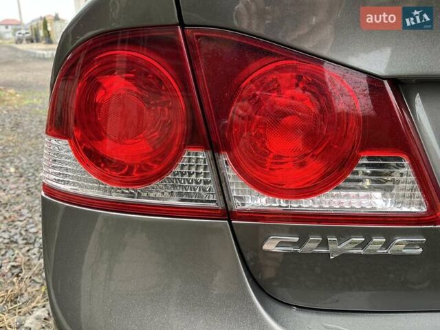 Бежевый Хонда Цивик, объемом двигателя 1.8 л и пробегом 160 тыс. км за 7700 $, фото 9 на Automoto.ua