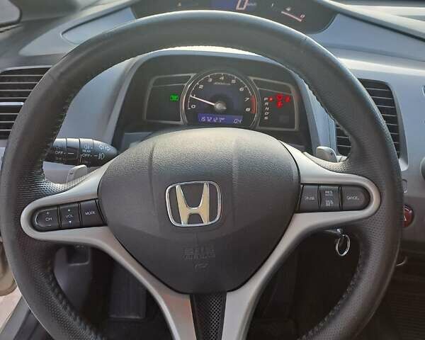 Бежевий Хонда Сівік, об'ємом двигуна 1.8 л та пробігом 157 тис. км за 7500 $, фото 15 на Automoto.ua