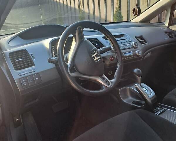 Бежевий Хонда Сівік, об'ємом двигуна 1.8 л та пробігом 157 тис. км за 7500 $, фото 5 на Automoto.ua