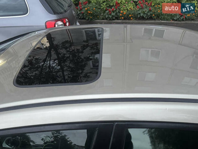 Бежевый Хонда Цивик, объемом двигателя 1.8 л и пробегом 230 тыс. км за 6500 $, фото 5 на Automoto.ua