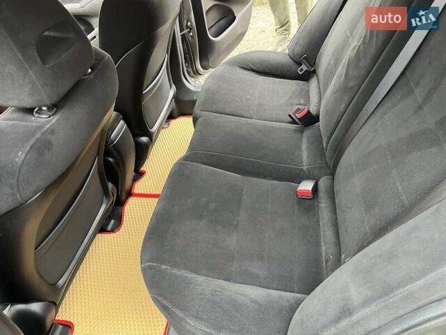 Бежевый Хонда Цивик, объемом двигателя 1.8 л и пробегом 160 тыс. км за 7700 $, фото 54 на Automoto.ua