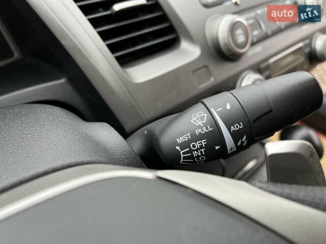 Бежевый Хонда Цивик, объемом двигателя 1.8 л и пробегом 160 тыс. км за 7700 $, фото 27 на Automoto.ua