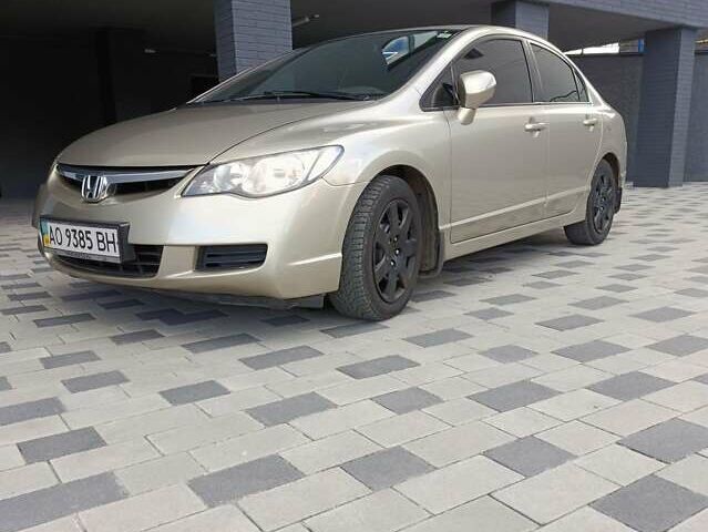 Бежевый Хонда Цивик, объемом двигателя 1.8 л и пробегом 290 тыс. км за 5700 $, фото 9 на Automoto.ua