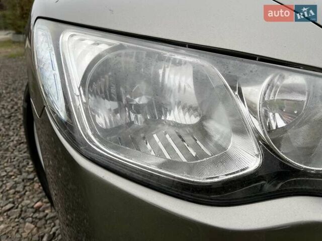 Бежевый Хонда Цивик, объемом двигателя 1.8 л и пробегом 160 тыс. км за 7700 $, фото 7 на Automoto.ua