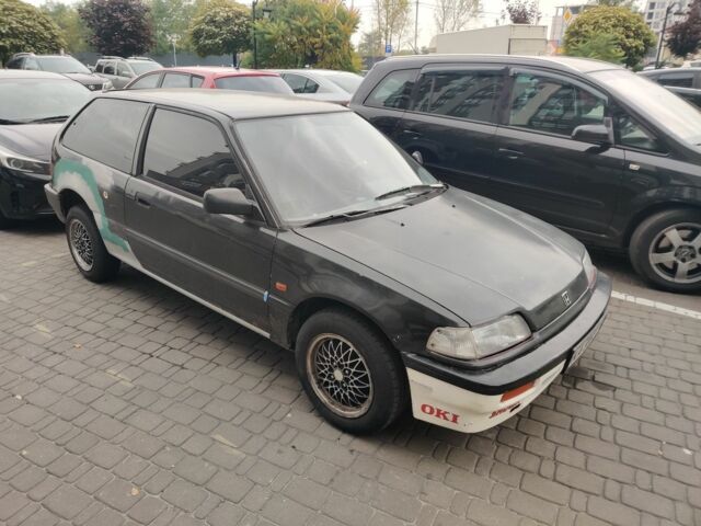 Черный Хонда Цивик, объемом двигателя 1.3 л и пробегом 300 тыс. км за 2500 $, фото 1 на Automoto.ua