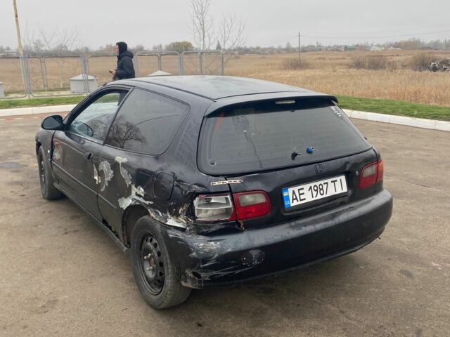 Черный Хонда Цивик, объемом двигателя 1.3 л и пробегом 570 тыс. км за 692 $, фото 2 на Automoto.ua