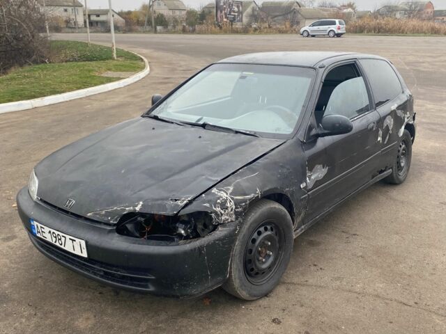 Черный Хонда Цивик, объемом двигателя 1.3 л и пробегом 570 тыс. км за 692 $, фото 3 на Automoto.ua