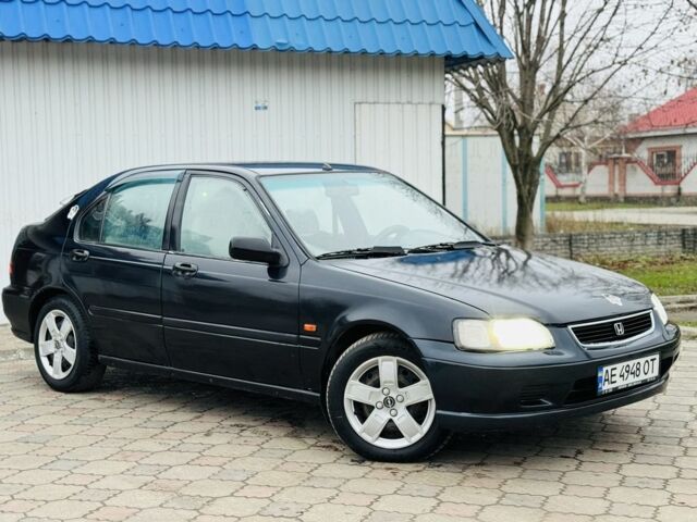 Черный Хонда Цивик, объемом двигателя 1.4 л и пробегом 200 тыс. км за 1750 $, фото 8 на Automoto.ua