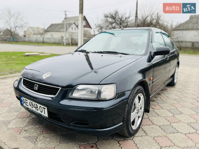 Черный Хонда Цивик, объемом двигателя 1.4 л и пробегом 200 тыс. км за 1950 $, фото 2 на Automoto.ua