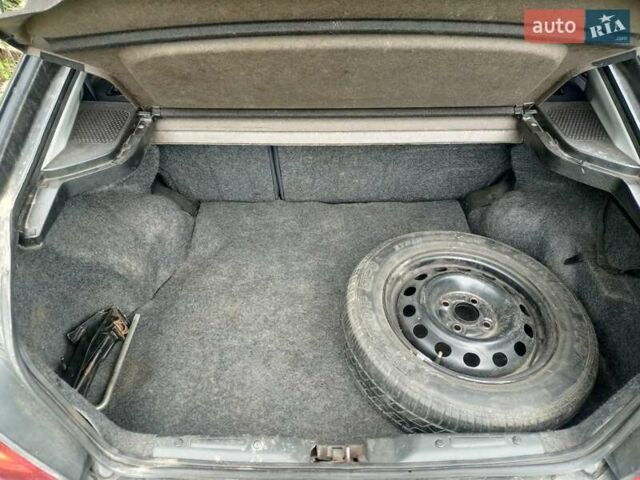 Черный Хонда Цивик, объемом двигателя 1.4 л и пробегом 338 тыс. км за 1700 $, фото 7 на Automoto.ua