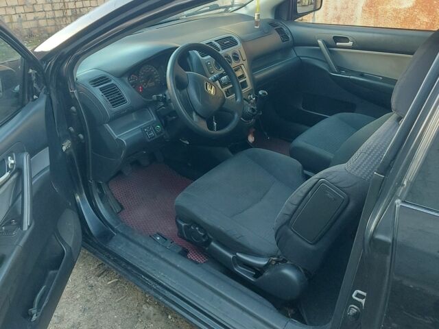 Чорний Хонда Сівік, об'ємом двигуна 1.4 л та пробігом 320 тис. км за 3000 $, фото 5 на Automoto.ua