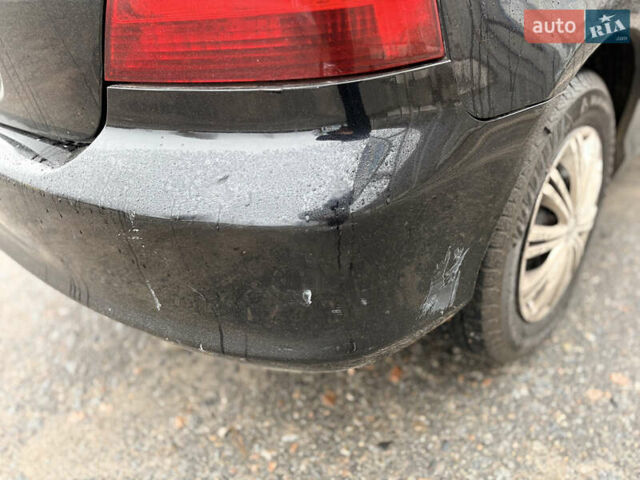 Черный Хонда Цивик, объемом двигателя 1.4 л и пробегом 300 тыс. км за 3900 $, фото 19 на Automoto.ua