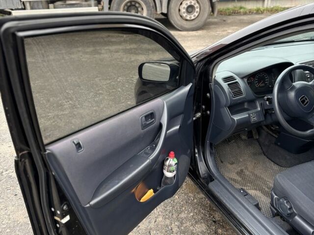 Черный Хонда Цивик, объемом двигателя 1.4 л и пробегом 300 тыс. км за 3900 $, фото 7 на Automoto.ua