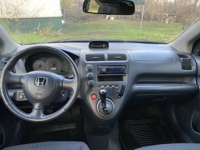 Черный Хонда Цивик, объемом двигателя 1.6 л и пробегом 327 тыс. км за 3495 $, фото 9 на Automoto.ua