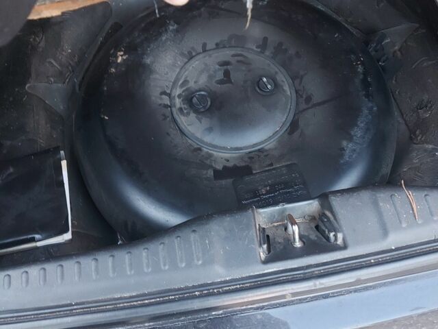 Чорний Хонда Сівік, об'ємом двигуна 1.4 л та пробігом 320 тис. км за 3000 $, фото 7 на Automoto.ua